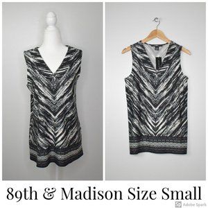NWT 89th & Madison Sleeveless Blouse Black White S